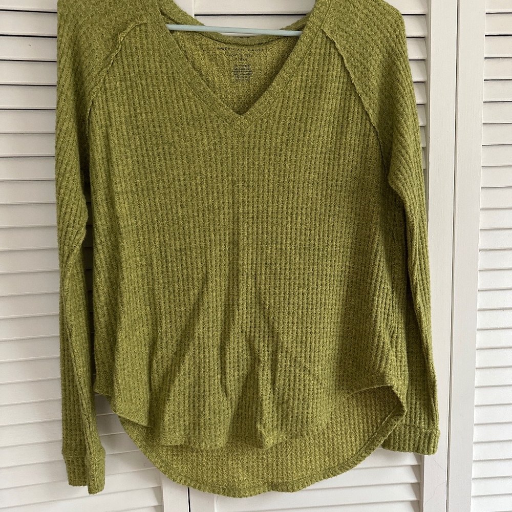 Long sleeve American eagle shirt